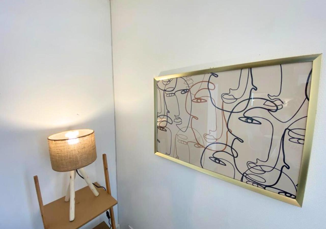 A L'Universite - Poitiers Centre- La Conciergerie מראה חיצוני תמונה